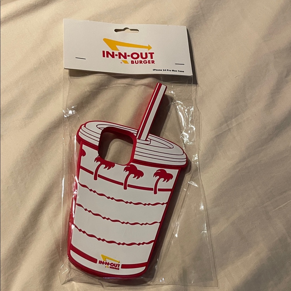 In-N-Out Burger Phone Case IPhone 14